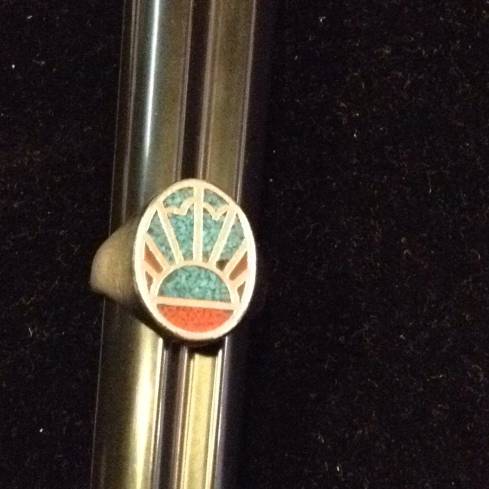 VINTAGE TURQUOISE & CORAL SILVER RING!